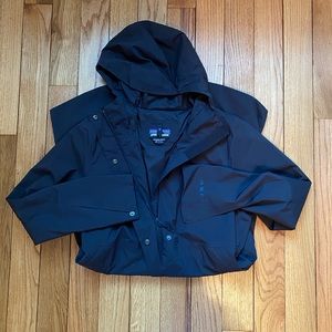EUC Patagonia Women’s Yosemite Falls Trench, black medium